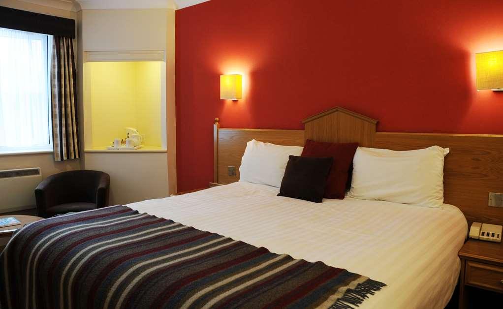 Village Hotel Manchester Hyde Kamer foto